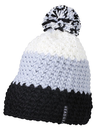 Crocheted Cap With Pompon (MB7940)